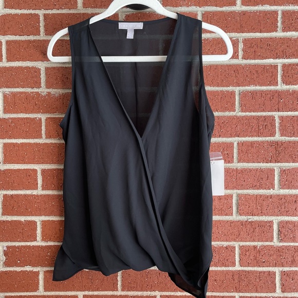 Chelsea28 Tops - Chelsea28 Size Small Blouse